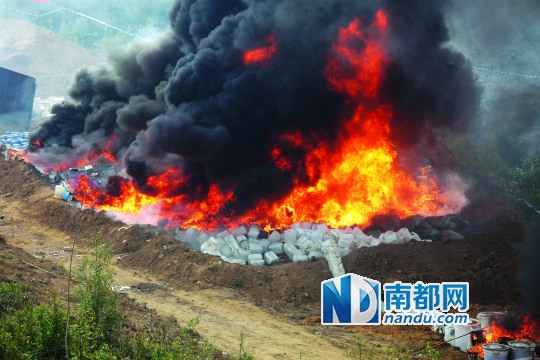 http://yisela.cn/uploadfile/2014/1117/20141117100038358.jpg