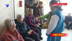學(xué)校開展“尊老愛老展風(fēng)采 文明之花進校園”主題活動 小手拉大手共建文明城