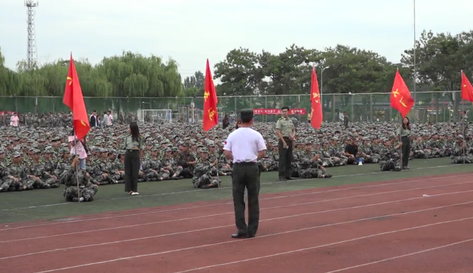燕京理工學(xué)院2019年消防知識進(jìn)軍訓(xùn)