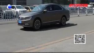 減速帶應(yīng)該怎么過？錯誤行駛傷車更危險