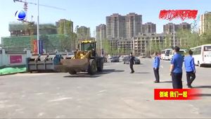 我市環(huán)衛(wèi)監(jiān)察大隊(duì)對(duì)亂刀積存垃圾深入排查 逐一整改